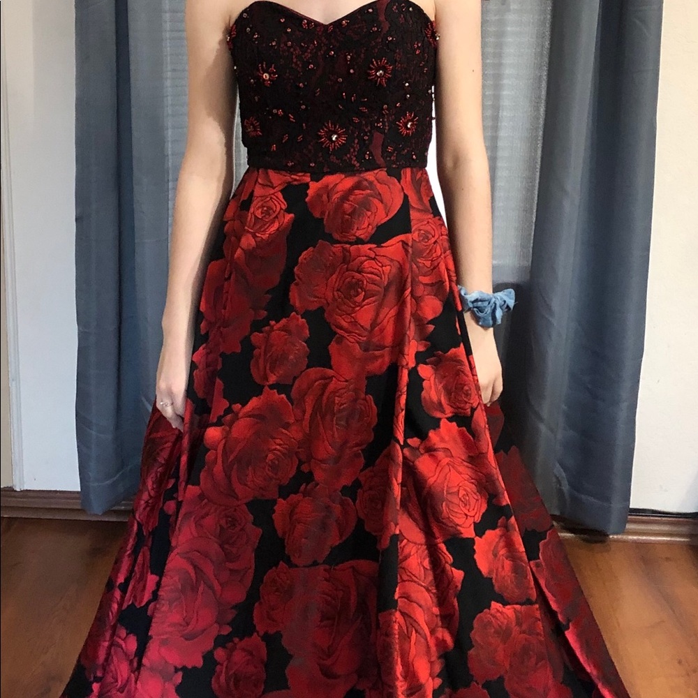 Prom dress